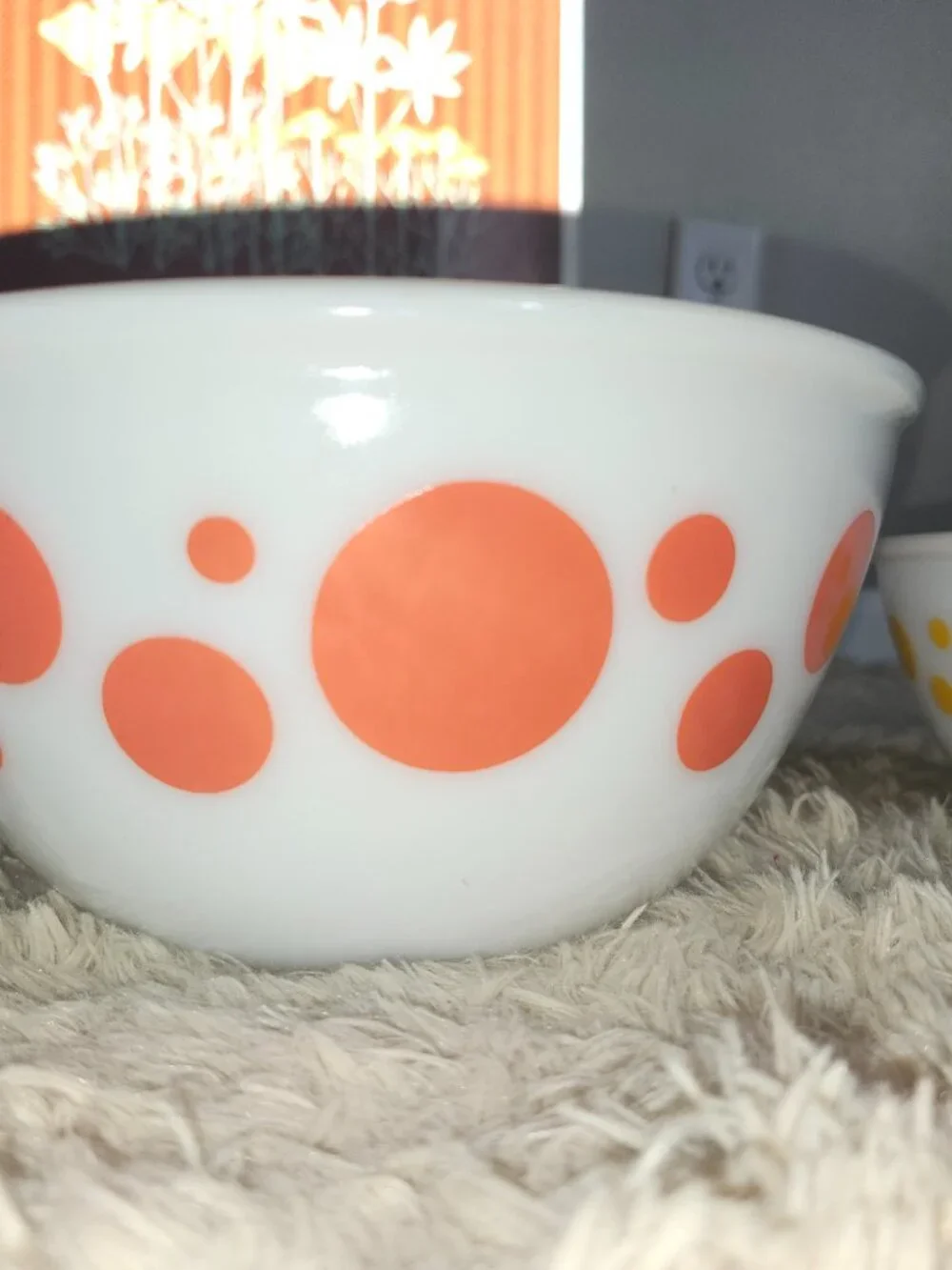 Hazel Atlas polka dot mixing bowls
